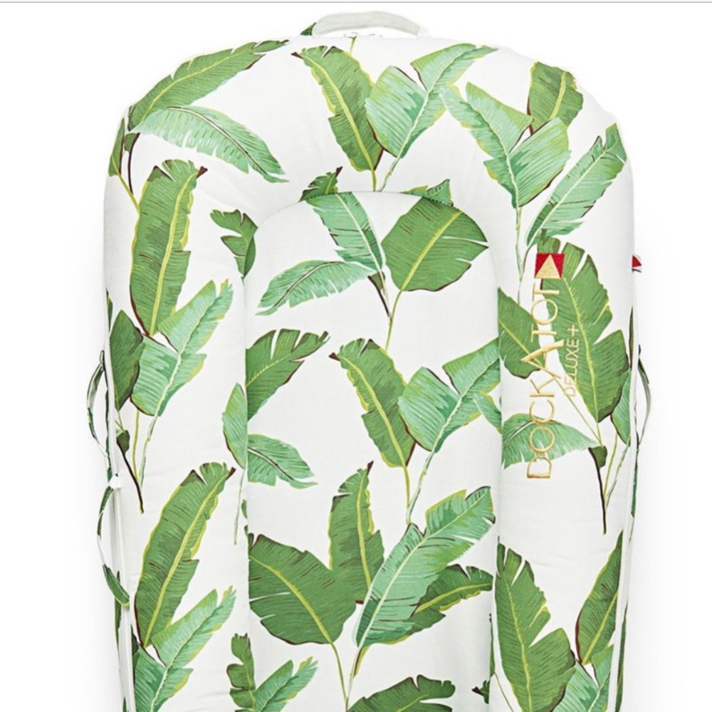 Dock a tot deluxe with banana leaf print